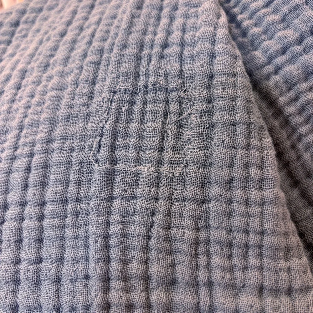 RESTORATION HARDWARE RHBABY&CHILD Ocean Featherlight Cotton Gauze Crib Skirt